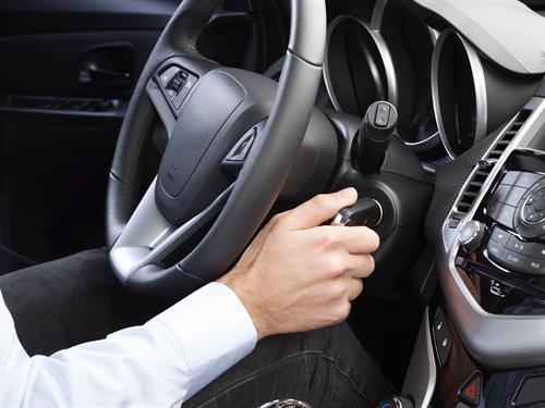 Autobestuurder  Auto clé contact